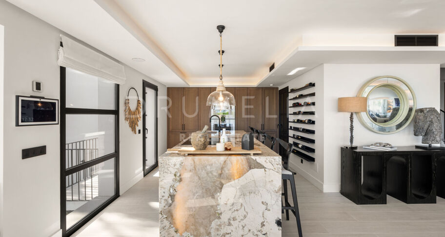 Modernes Mediterranes Wohnen in Nueva Andalucía, Marbella