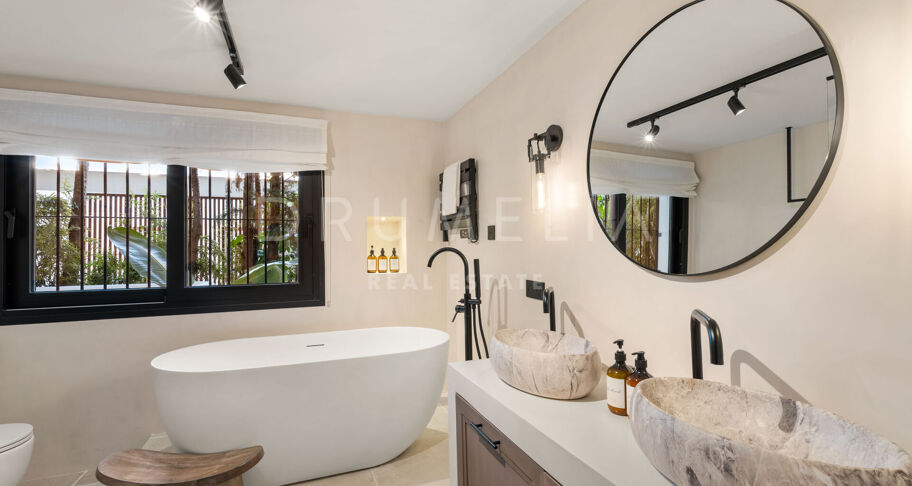 Modernes Mediterranes Wohnen in Nueva Andalucía, Marbella