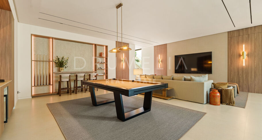 Luxury villa with a privileged location on the Golden Mile