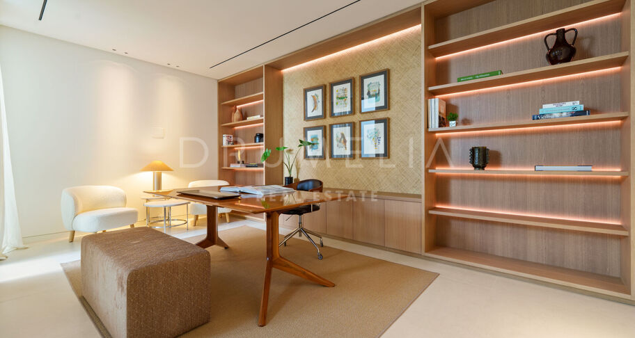 Luxury villa with a privileged location on the Golden Mile