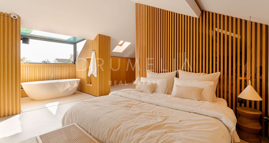 Renovated Penthouse with Style and Privacy in Lomas del Rey