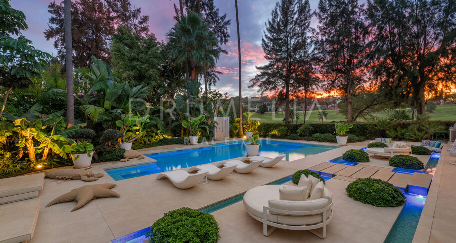 Isla Brisa — an incredible contemporary home on the front line of the golf course in Las Brisas, Nueva Andalucía, Marbella