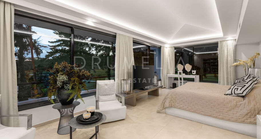 Isla Brisa — an incredible contemporary home on the front line of the golf course in Las Brisas, Nueva Andalucía, Marbella