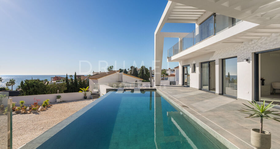 Villa te koop in El Faro, Mijas Costa