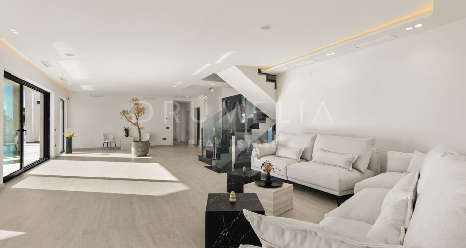 Villa te koop in El Faro, Mijas Costa