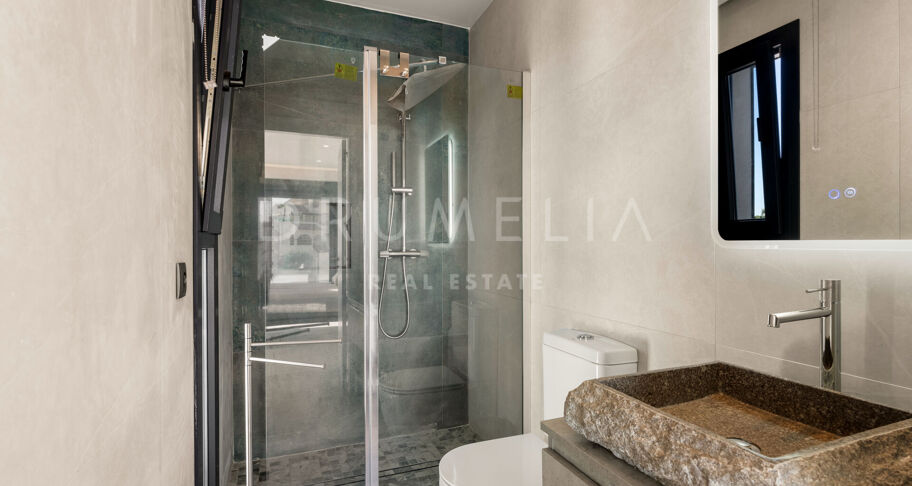 Villa te koop in El Faro, Mijas Costa
