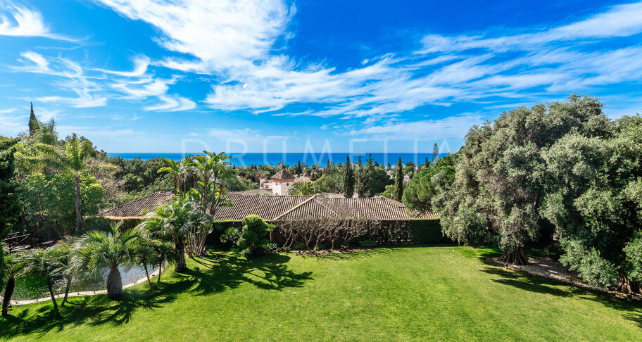 Luxe mediterrane residentie in Sierra Blanca, Marbella