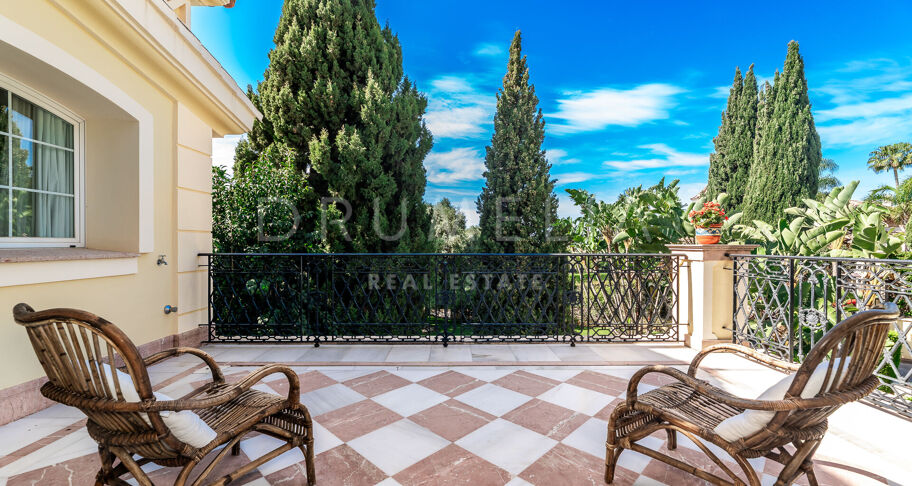Luxe mediterrane residentie in Sierra Blanca, Marbella