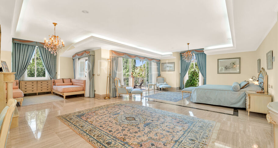 Luxe mediterrane residentie in Sierra Blanca, Marbella