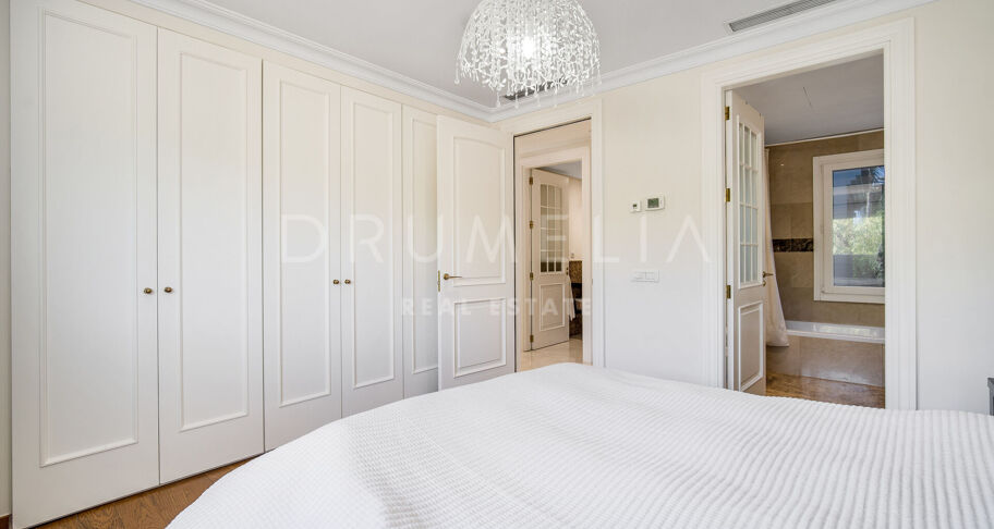 Elegant Villa in Las Lomas de Magna Marbella