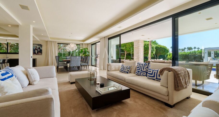 Elegant modern huis in Nueva Andalucía