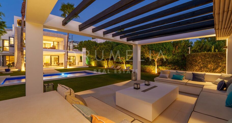 Elegant modern huis in Nueva Andalucía