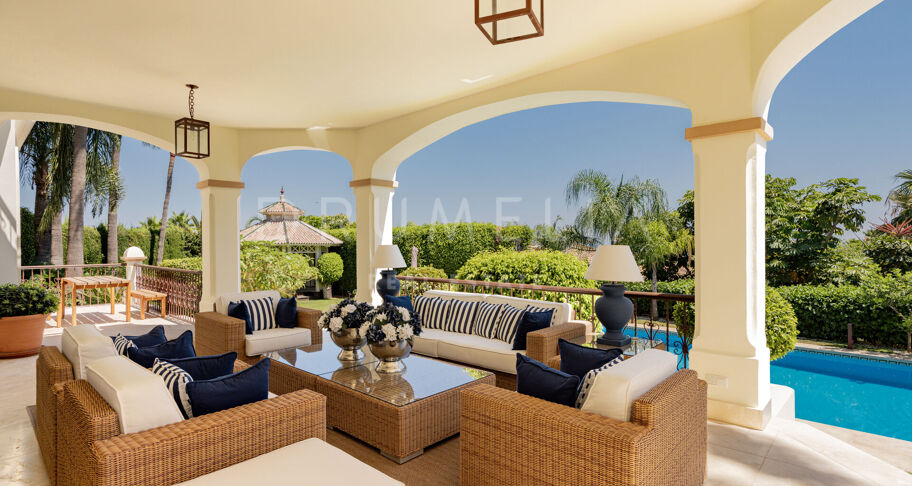 Villa Serenata - Elegante mediterrane Villa mit zeitlosem Charme in Sierra Blanca, Marbellas Golden Mile