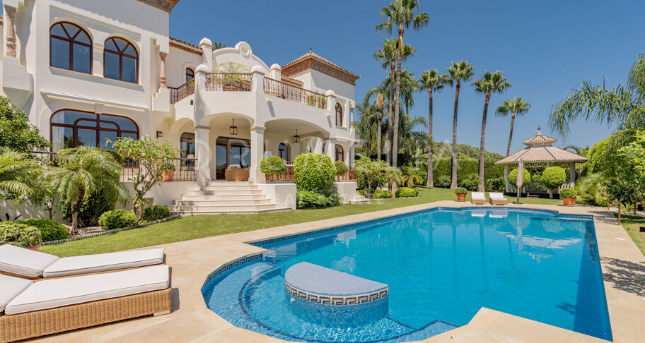 Villa Serenata - Elegante mediterrane Villa mit zeitlosem Charme in Sierra Blanca, Marbellas Golden Mile