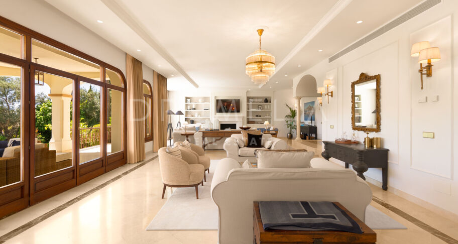 Villa Serenata - Elegante mediterrane Villa mit zeitlosem Charme in Sierra Blanca, Marbellas Golden Mile