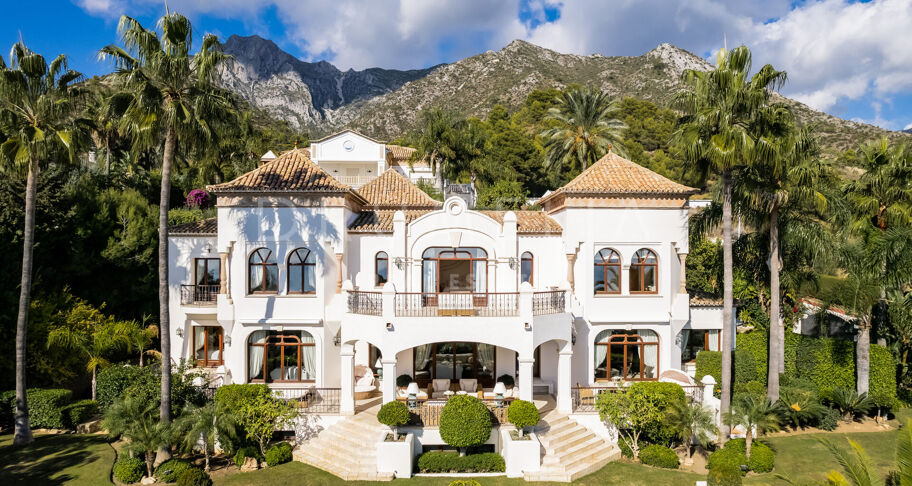 Villa Serenata - Elegante mediterrane Villa mit zeitlosem Charme in Sierra Blanca, Marbellas Golden Mile