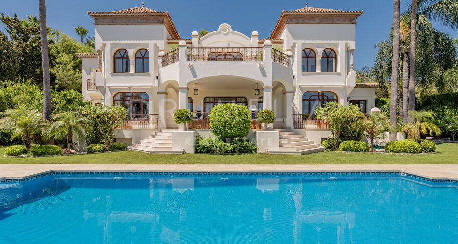 Villa Serenata - Elegante mediterrane Villa mit zeitlosem Charme in Sierra Blanca, Marbellas Golden Mile