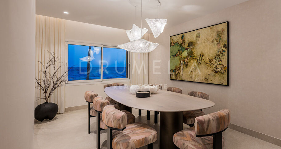 Beachfront Elegance with Sea Views in Río Real Playa, Marbella