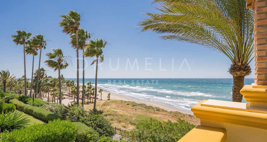 Beachfront Elegance with Sea Views in Río Real Playa, Marbella