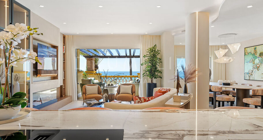 Beachfront Elegance with Sea Views in Río Real Playa, Marbella