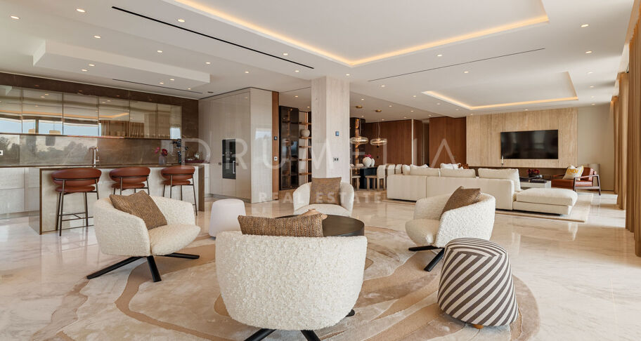 Zeitgemäße Luxusresidenz mit exklusivem Lifestyle und Annehmlichkeiten in Marbella, Golden Mile