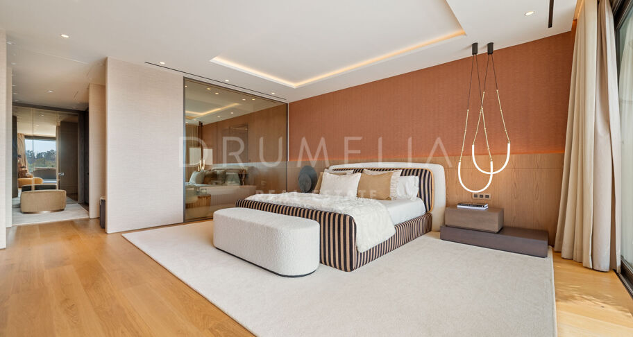 Zeitgemäße Luxusresidenz mit exklusivem Lifestyle und Annehmlichkeiten in Marbella, Golden Mile