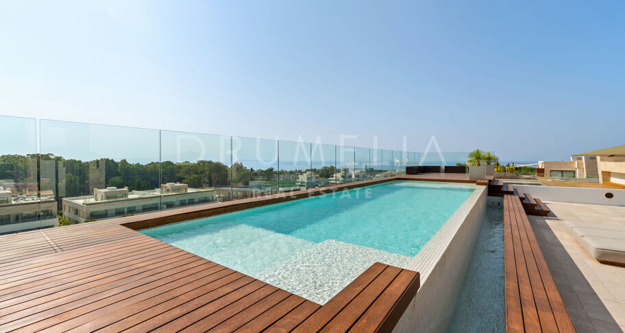 Zeitgemäße Luxusresidenz mit exklusivem Lifestyle und Annehmlichkeiten in Marbella, Golden Mile