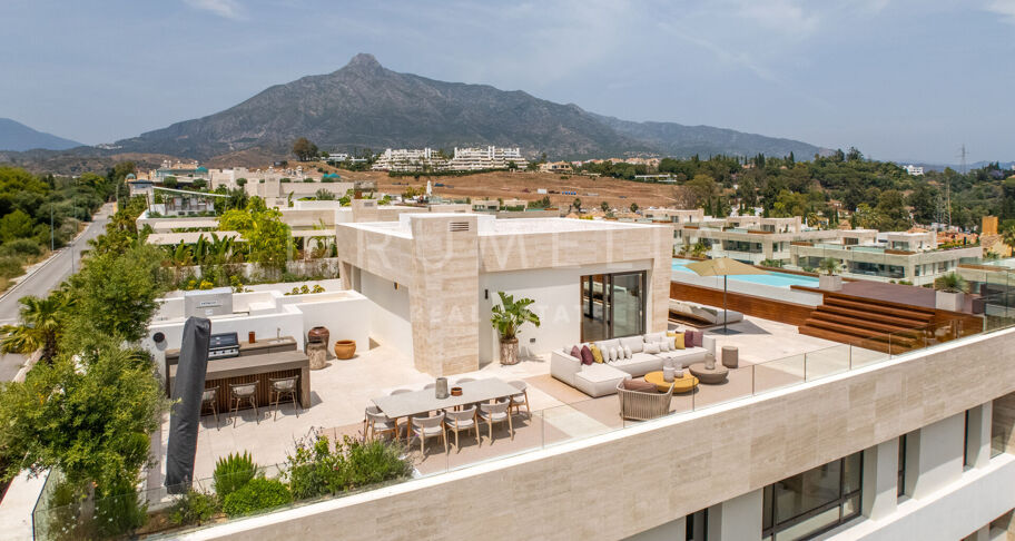 Zeitgemäße Luxusresidenz mit exklusivem Lifestyle und Annehmlichkeiten in Marbella, Golden Mile