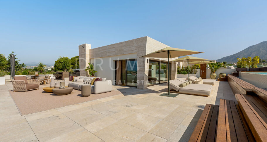 Zeitgemäße Luxusresidenz mit exklusivem Lifestyle und Annehmlichkeiten in Marbella, Golden Mile