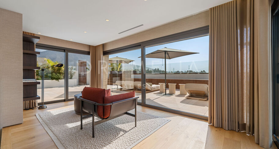 Zeitgemäße Luxusresidenz mit exklusivem Lifestyle und Annehmlichkeiten in Marbella, Golden Mile