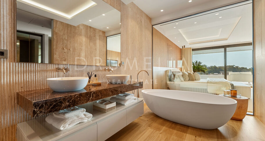 Zeitgemäße Luxusresidenz mit exklusivem Lifestyle und Annehmlichkeiten in Marbella, Golden Mile