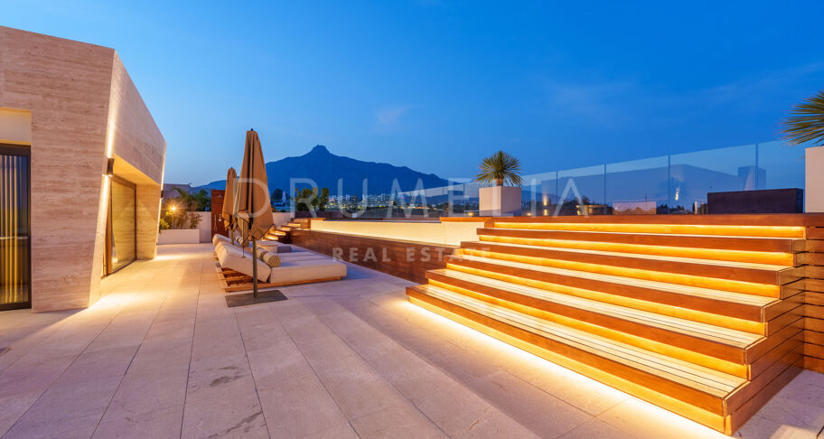 Zeitgemäße Luxusresidenz mit exklusivem Lifestyle und Annehmlichkeiten in Marbella, Golden Mile
