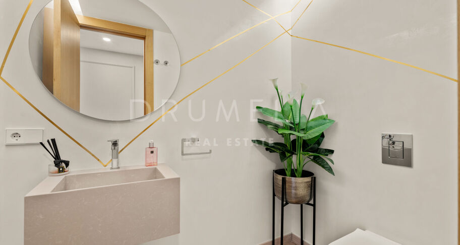 Luxuriöses, großzügiges Apartment mit Panoramablick aufs Meer in La Quinta, Benahavís