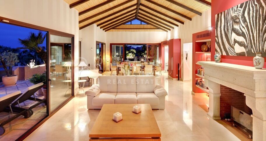 Ekskluzywny Penthouse Przy Plaży w Hotelu Kempinski, Estepona