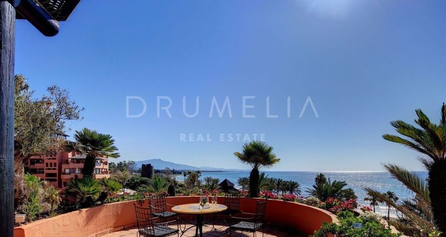 Ekskluzywny Penthouse Przy Plaży w Hotelu Kempinski, Estepona
