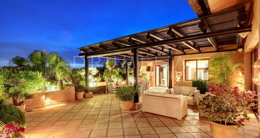 Ekskluzywny Penthouse Przy Plaży w Hotelu Kempinski, Estepona