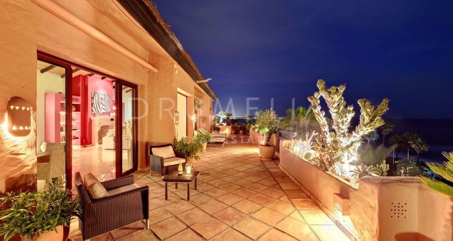 Ekskluzywny Penthouse Przy Plaży w Hotelu Kempinski, Estepona
