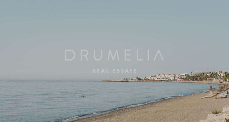 Lujo mediterráneo junto al mar en la Milla de Oro