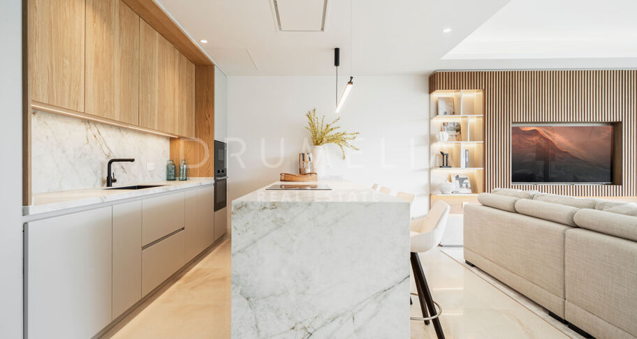 Exclusivo apartamento de obra nueva en Aloha, Marbella, con calidades de primer nivel cerca de Puerto Banús