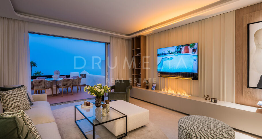 Penthouse aan het strand in Bahía del Velerín met zeezicht, dakterras en luxe afwerking.