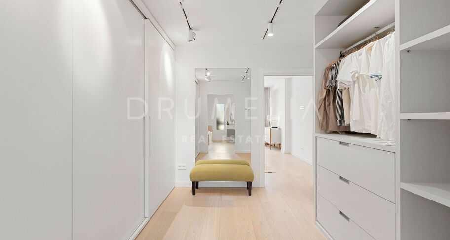 Luksusowy Dwupoziomowy Apartament z Widokiem na Morze w Aloha Hill Club, w Sercu Nueva Andalucía