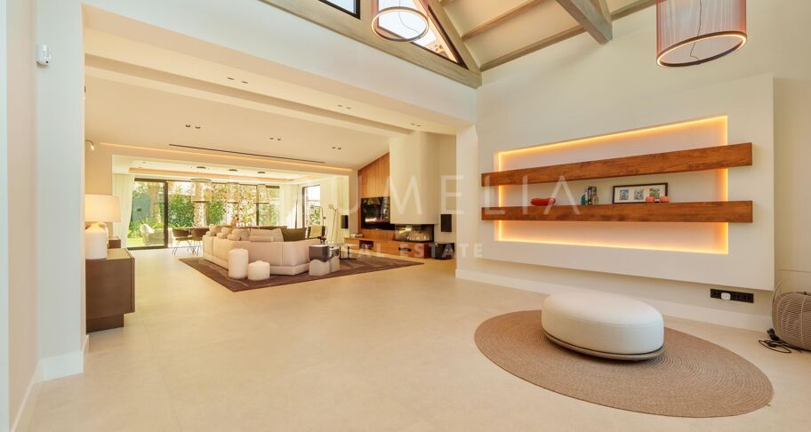 Private Contemporary Oasis in Puerto Banús