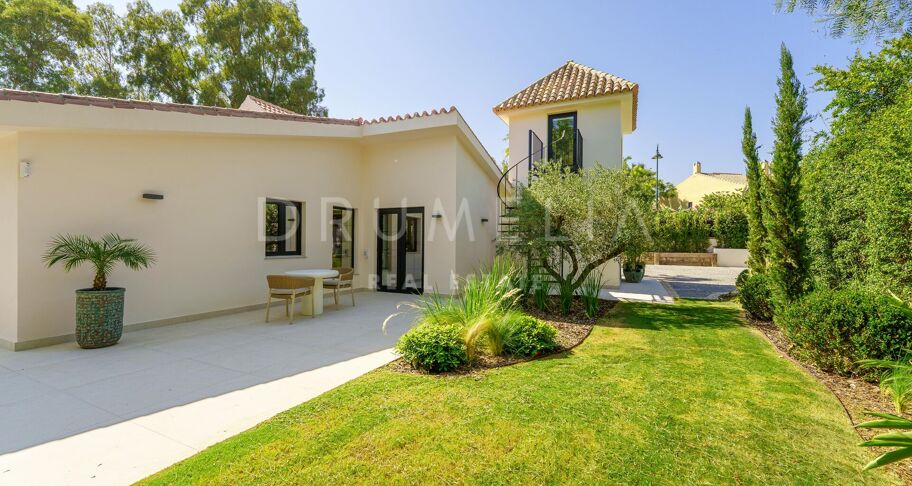 Private Contemporary Oasis in Puerto Banús