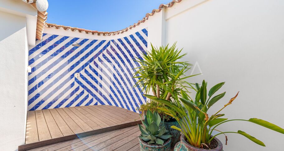 Private Contemporary Oasis in Puerto Banús
