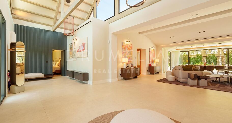 Private Contemporary Oasis in Puerto Banús