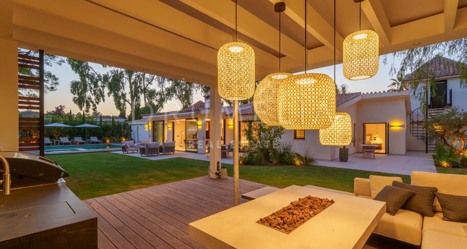 Private Contemporary Oasis in Puerto Banús