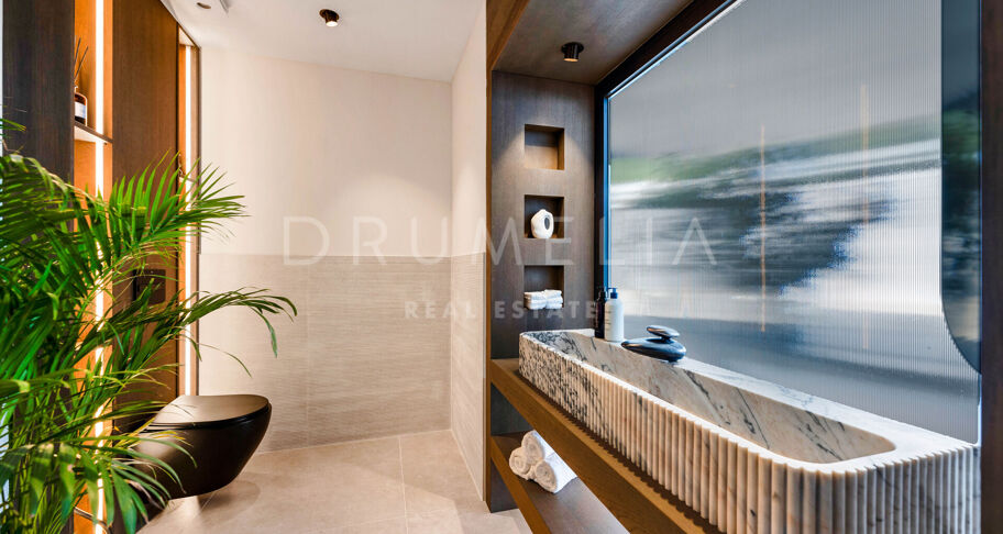 Luxury Renovated Villa with Andalusian Charm Just Minutes from Puerto Banús
