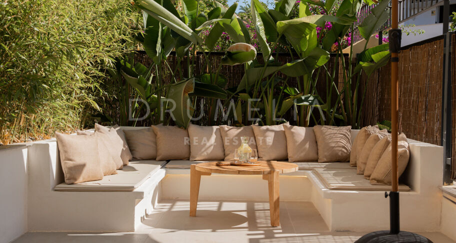 Town House for sale in Azalea Beach, Marbella - Puerto Banus