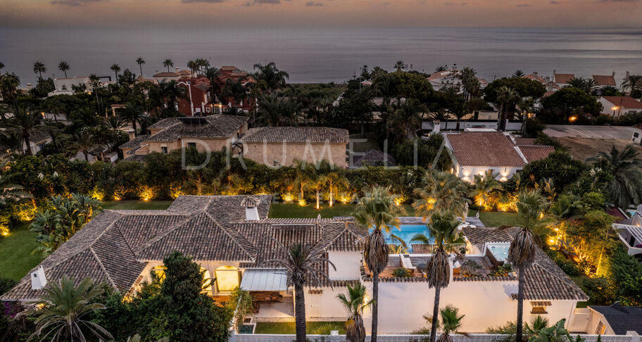Villa Caribe - Charming and cozy luxury villa close to Mediterranean Sea in Marbesa, Marbella East