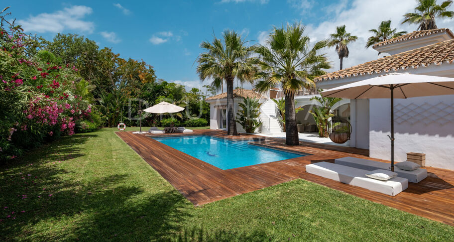 Villa Caribe - Charming and cozy luxury villa close to Mediterranean Sea in Marbesa, Marbella East
